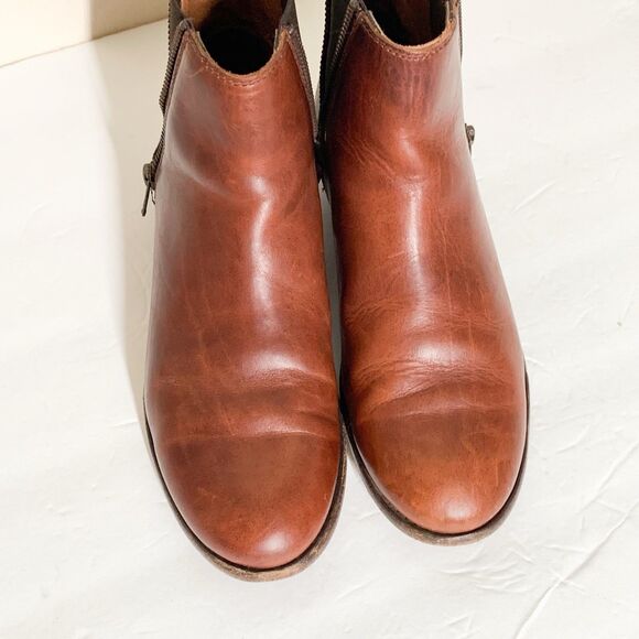 Frye Carly Zip Chelsea Ankle Boots Women's 7.5 B Tan Leather Booties Slip-On - Picture 3 of 8